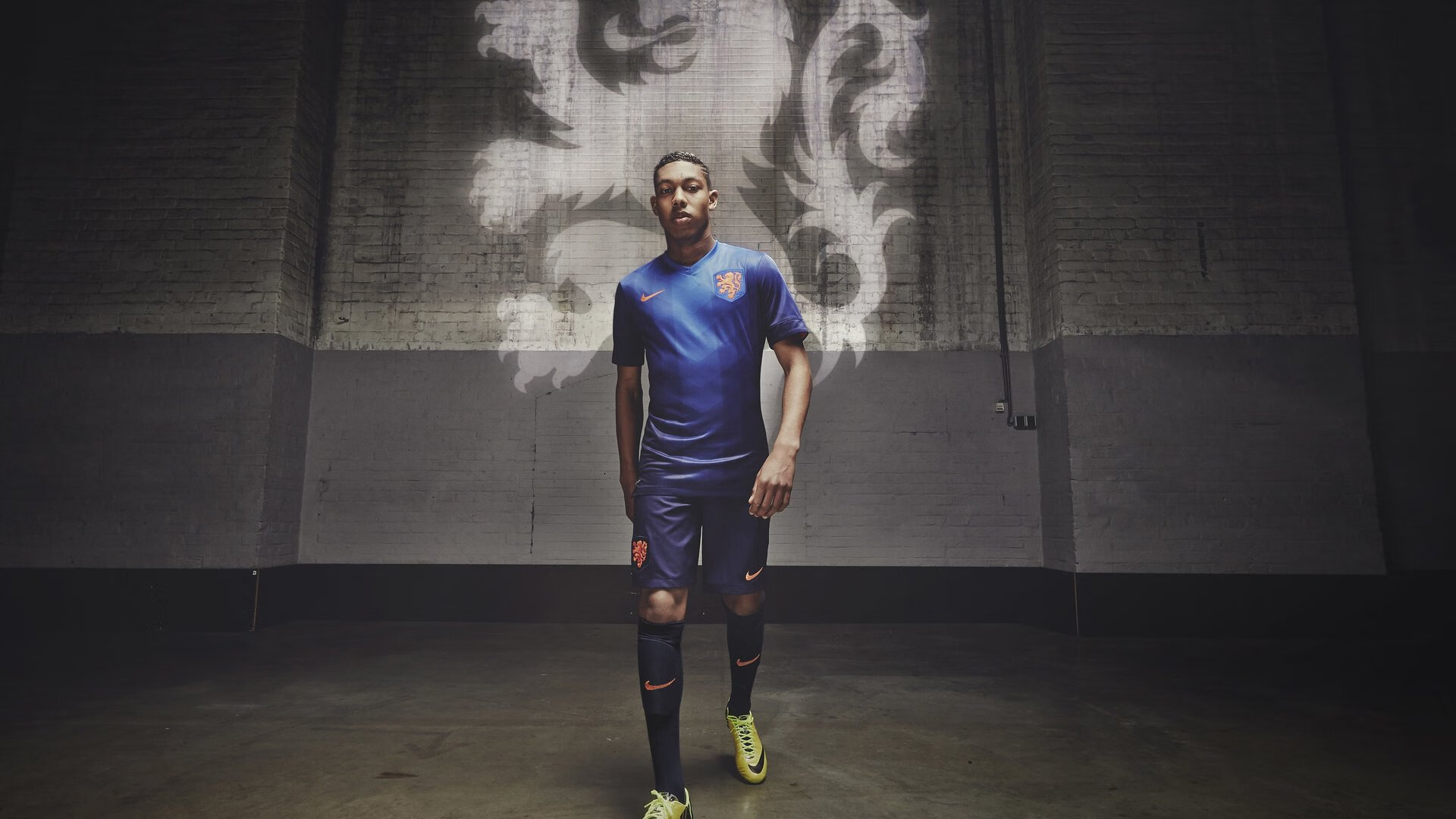 德甲决赛:跌宕起伏的升降机比赛,英甲升降机规则